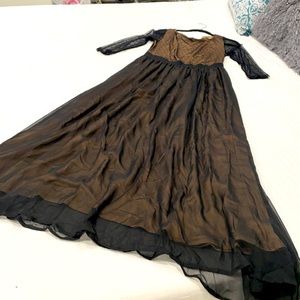 never worn maxi dress in brown/black